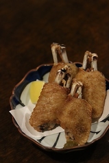 手羽先の唐揚げ(4本)