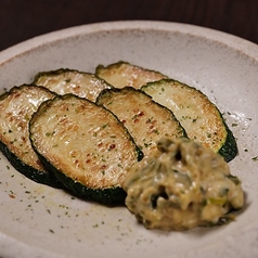 焼きズッキーニと青唐味噌