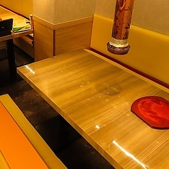 【雰囲気抜群のオシャレ空間♪】内装にこだわった店内は友人や家族にも紹介せずにはいられない！？皆様のご来店お待ちしております★