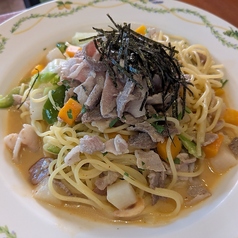 にんにく塩豚と冬野菜の柚子胡椒和風パスタ