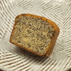 芥子の実のビスコチョケーキ