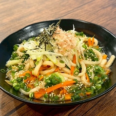 芳ばしい！鶏だし『焼きうどん』