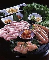 本場の石板を使用した本格韓国料理！