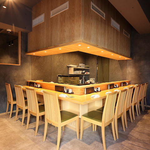 �݂ȂƎ��i �֓��X