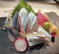 秋刀魚刺身