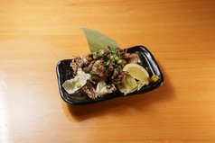 鶏モモ黒焼き/若鶏タレ焼き/若鶏塩焼き/餃子