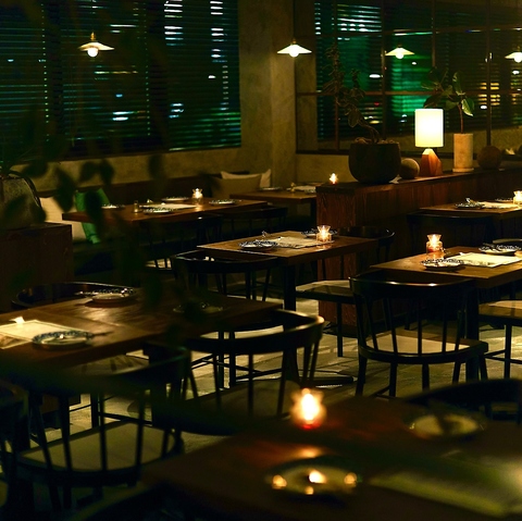 席の組み合わせに柔軟に対応いたします！豊富な飲放メニューも♪