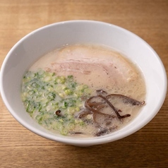 豚骨ラーメン