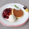 料理メニュー写真&nbsp;ブルーベリーパンケーキ