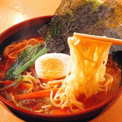 カルビ麺800円/冷麺750円