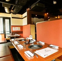 牛角 イオンタウン茨島店の雰囲気1