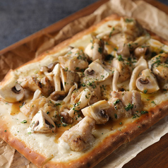 鶏肉と茸のポルチーニクリーム