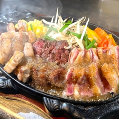 【2024年】トリプルコンボ　～ソーセージ・国産牛・豚バラ～ （2～3人前）