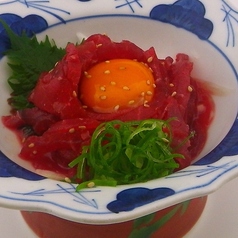 鯨ユッケ