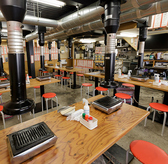 焼肉ホルモン じゃっく 香里園店の雰囲気3