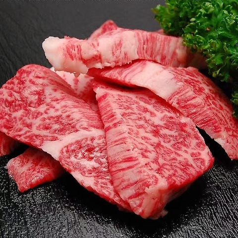 新鮮なお肉をご堪能ください。各種コース2980円～ご用意あり♪
