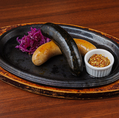 黒ソーセージと白ソーセージ