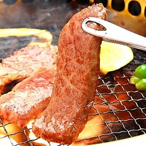 本場の韓国焼き肉が堪能できるお店☆質の良いお肉をリーズナブルにお楽しみください☆