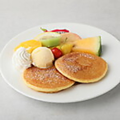 フルーツフレンチパンケーキ
