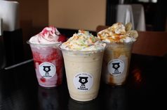 HANDMADE SHAKES