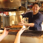 【万代店ならでは】炭火の魅力が詰まった新たな炉端焼きメニュー724円(税込)～をお楽しみ下さい！