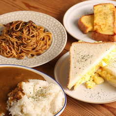Cafe＆BAR LOZERの写真