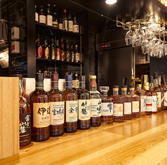 Japanese Malt Whisky SAKURA グランスタ東京店の雰囲気1