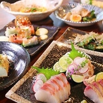 新鮮な海鮮を使用した自慢の料理の数々。素材本来の旨味を存分にお楽しみください♪