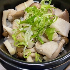 きのこの和風釜飯