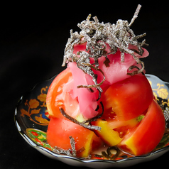 ガリとトマトの塩昆布和え