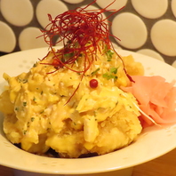 お酒が進む酒場の定番！自慢のチキン南蛮です！