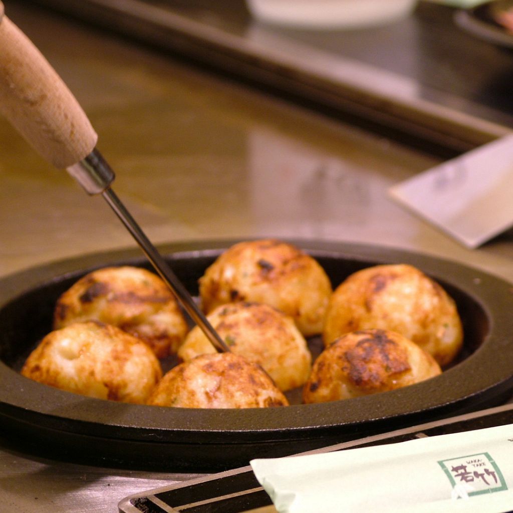 大人気！たこ焼きも焼けます！お好み焼・もんじゃ焼と一緒にお楽しみください！