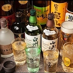 当店は60種類以上のドリンクを取り揃えております！お好きな料理に合うお酒を見つけてみてください♪