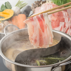 豚○商店 新宿三丁目特集写真1