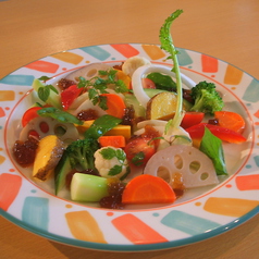 色いろ季節野菜のシンプルサラダ
