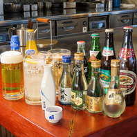 日本酒や焼酎など、種類豊富なお酒を用意！飲み比べ可！