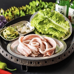 韓国肉料理 石鍋 イニョン 道頓堀店のおすすめポイント1
