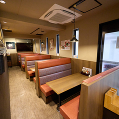 プロジェクター完備！個室最大24名様まで可能！