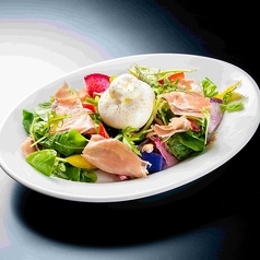 生ハムとプラータのインサラータ