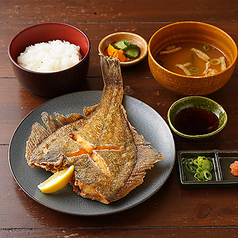 【魚フライ定食】カレイ唐揚げ定食