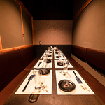 プライベートやビジネスシーンにも最適な個室空間。