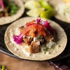 牛ステーキのタコス