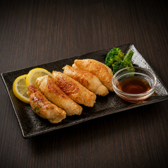 鶏皮餃子