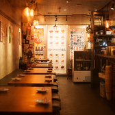 大衆馬肉酒場 うまる 梅田お初天神店の雰囲気2