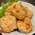 裏ボス渾身の唐揚げやサラダに注目！細部までこだわり抜いた手作り料理が訪れる人の胃袋を掴みます◎