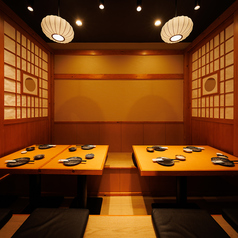 ゆったり寛げる個室席。ご予約必須です！大人数でのご宴会・会社宴会・合コンなどに雰囲気も抜群！2時間飲み放題は1980円！3時間飲み放題付きコースは5000円から多数ご用意！
