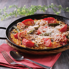 野菜とチーズのパエリア
