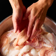 ホルモン職人による丁寧な手洗い処理