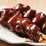 リピート率90％を誇る【名物王様レバー】とろけるような口当たり、濃厚でコクのある味わいは正に絶品