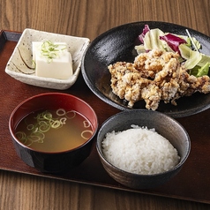 唐揚げ定食